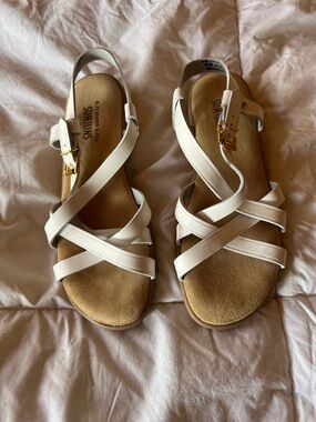 G.H. Bass & Co. White Crisscross Slingback Sandals